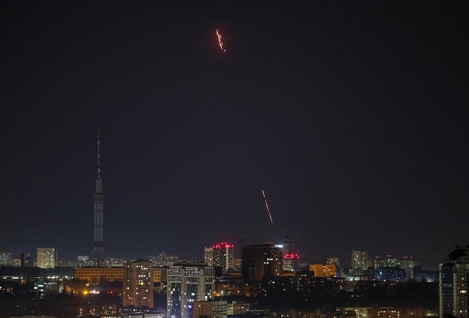 Ukrainos pajėgos skelbia numušusios 100 rusų dronų