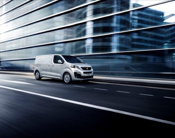 Atnaujintas „Peugeot Expert“ – stilingas komercinis automobilis