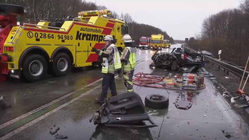 Kraupi avarija Vokietijoje: žuvo trys lenkai