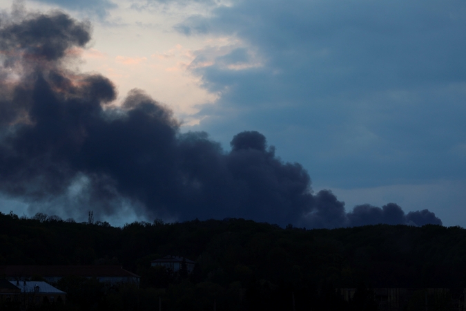 Karas: pranešama apie sprogimus Lvive, Dnipre, Kyjivo srityje