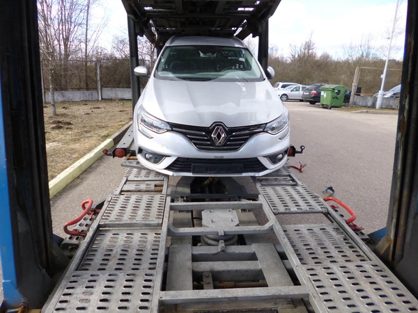 Kalvarijos pasieniečiai sulaikė, įtariama, Belgijoje vogtą automobilį 