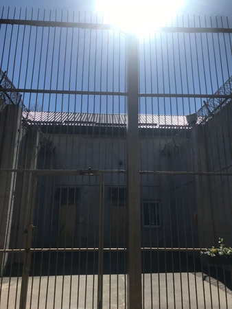 Į atvirąją koloniją negrįžo į parduotuvę išleistas nuteistasis, paskelbta jo paieška