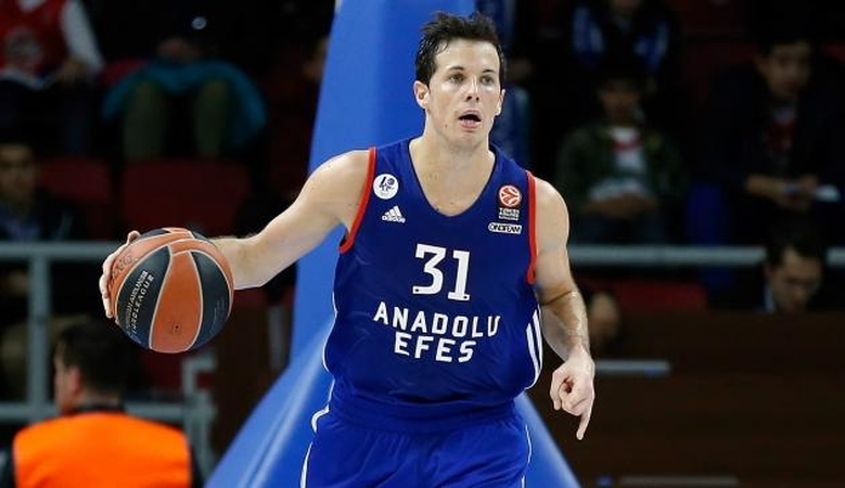 „Anadolu Efes“ pasiekė antrą pergalę prieš „Olympiakos“
