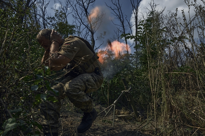 Rusija: netoli Ukrainos sienos sprogus minai žuvo du žmonės