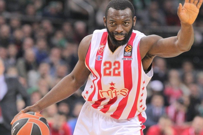 Turtuolių siaubas: „Crvena Zvezda“ patiesė ir „Fenerbahče“
