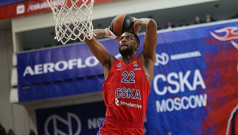  CSKA komanda lyg volu pervažiavo „Anadolu Efes“