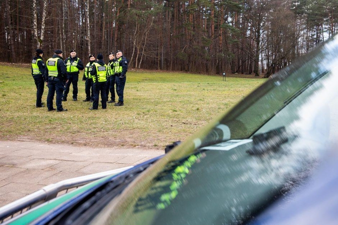 Po mergaitės paieškų atsivėrė kita žaizda