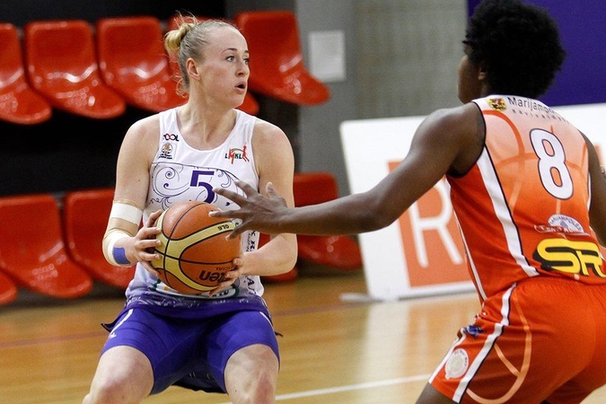 Staigmena LMKL finale: „Hoptrans-Sirenos“ patiesė "Sūduvos" krepšininkes