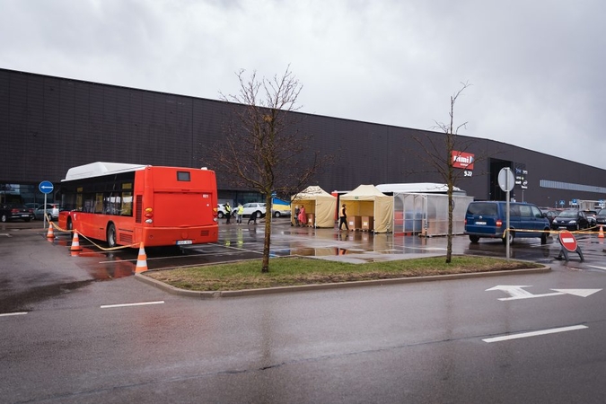 Kauniečiai Charkivo žmonėms aukojo vangiai