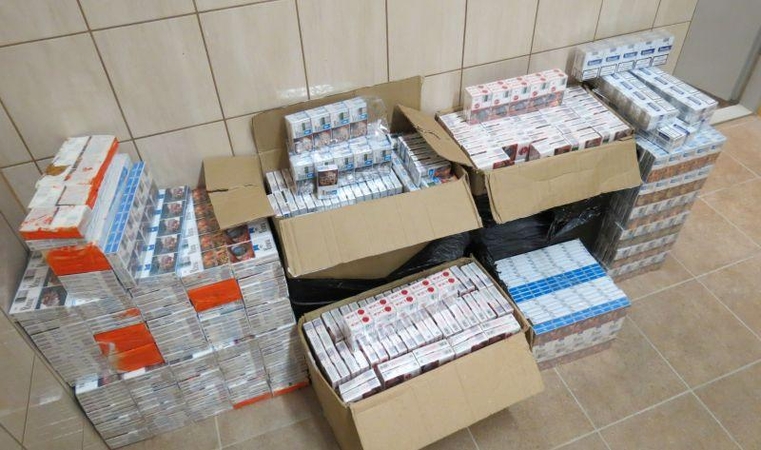 Kontrabandinių cigarečių laikymą norėjo inkriminuoti mirusiam savo tėvui