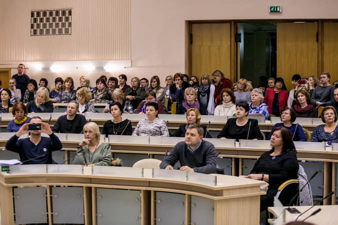 Nerimsta aistros dėl vaikų maitinimo darželiuose