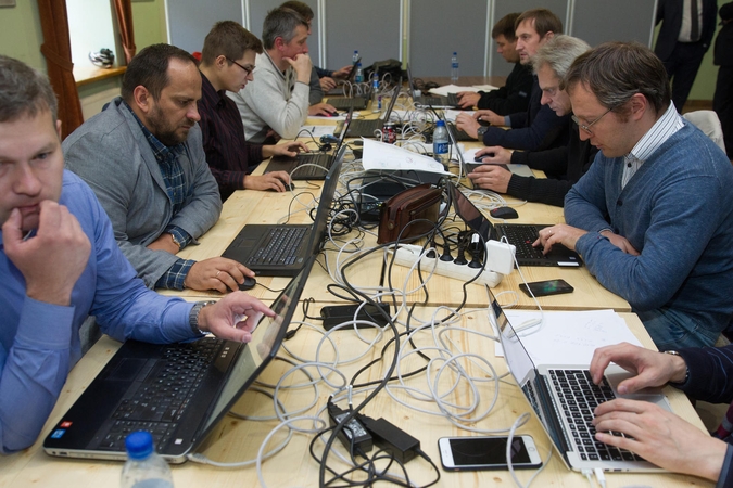 Nacionaliniam saugumui rimtą grėsmę kelia 5 proc. programišių atakų