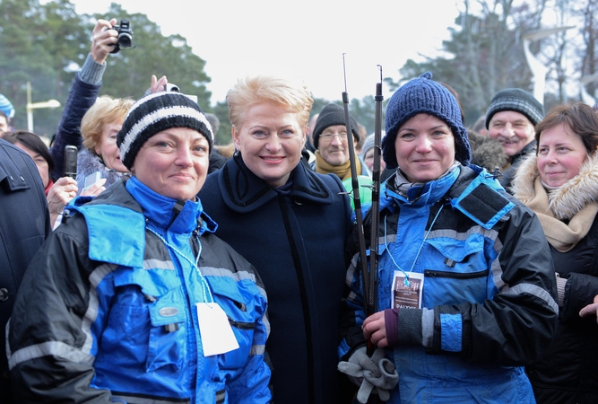 „Palangos stinta“: žuvį kepė ir prezidentė D. Grybauskaitė