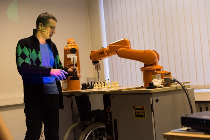 Prognozė: robotizacijos amžiuje bedarbių nepadaugės