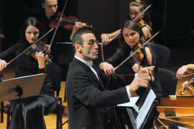 A.Paley su Klaipėdos kameriniu orkestru gros W.A.Mozartą