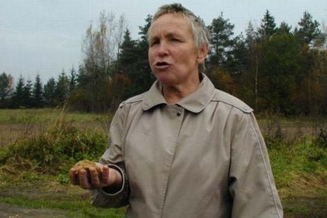 Televizijos pokalbių šou sensacija – smėlį valganti lietuvė