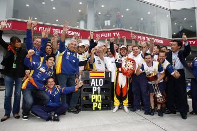 F.Alonso ir N.Piquet lieka „ING Renault" F1 komandoje