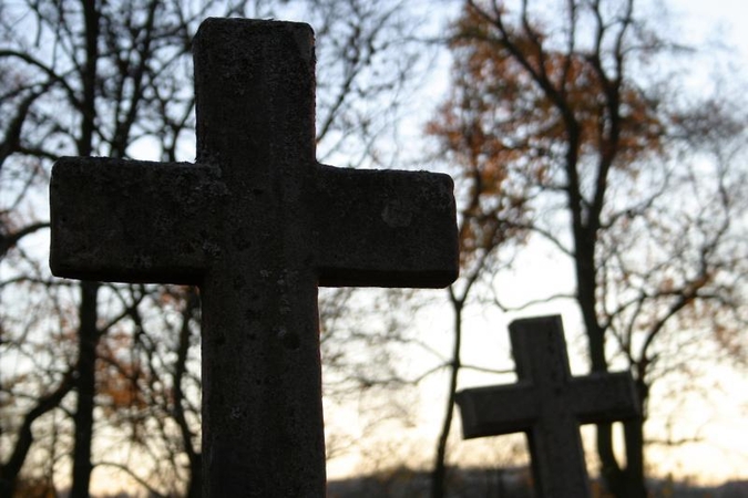 Augant skolai, šiukšlės iš Kauno kapinių buvo nevežtos porą savaičių