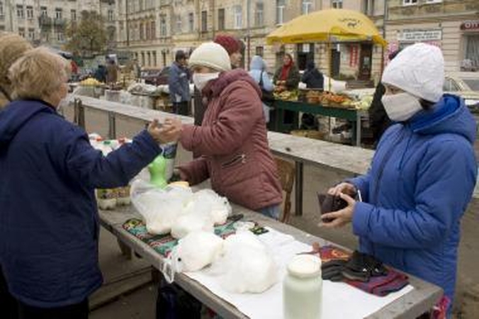 Ukrainiečiai kelia sąlygas Lietuvai, norinčiai jiems suteikti humanitarinę pagalbą