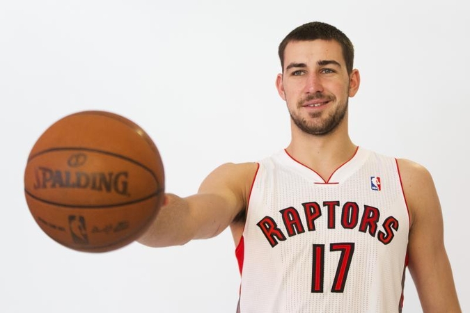 Nesėkmės tęsiasi: „Raptors“ suklupo, J. Valančiūnas pelnė 3 taškus