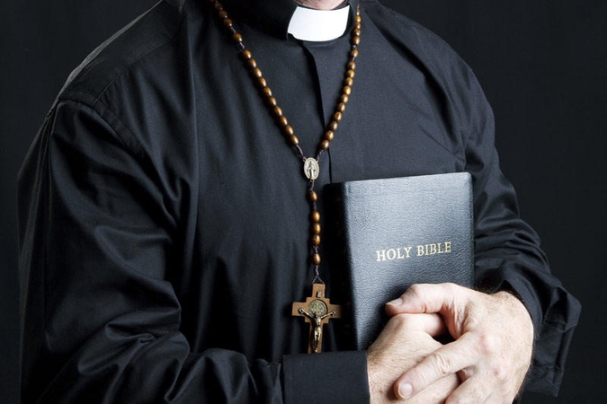 Belgijos Katalikų Bažnyčia išmokės kompensacijas pedofilijos skandalo aukoms