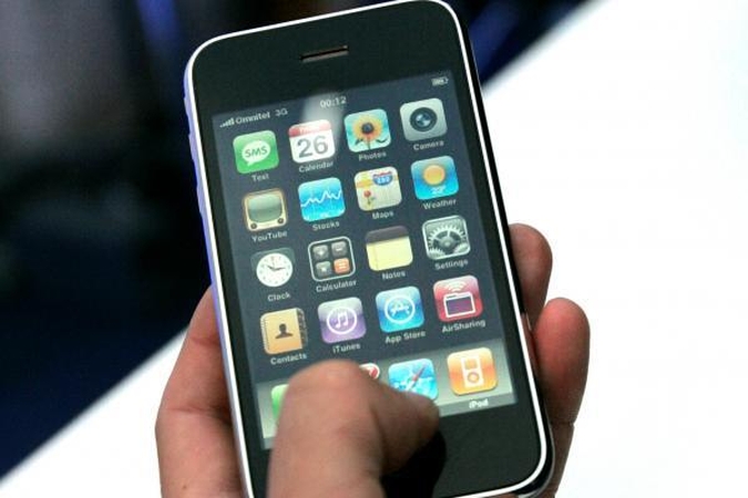 „Microsoft“ „iPhone“ telefoną galėjo išleisti prieš 20 metų