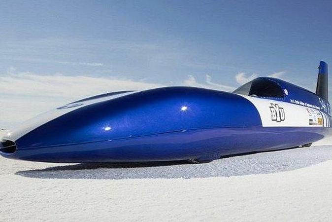 Studentų sukurtas elektromobilis pagerino greičio rekordą