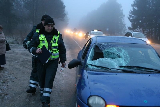 Mirtinai partrenktos pėsčiosios sugyventinis išvežtas į policiją