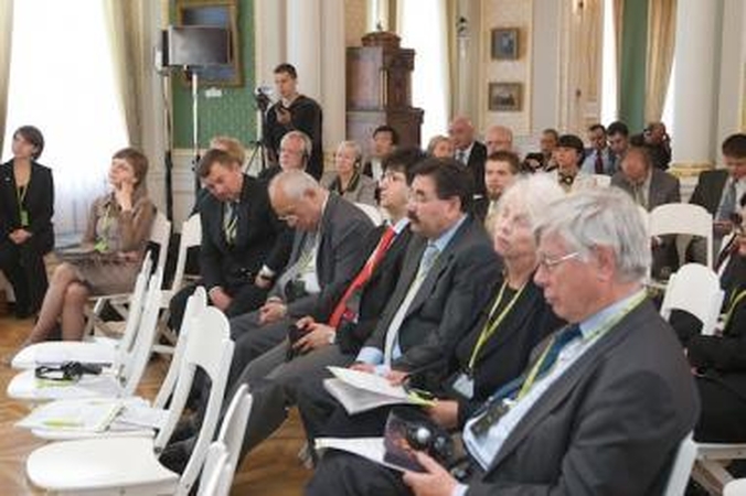 Merų forumas nesulaukė vieno garbingiausių lektorių