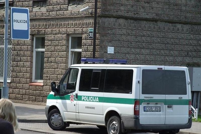 Šilutės rajono policijos komisariate - netikėtas patikrinimas 