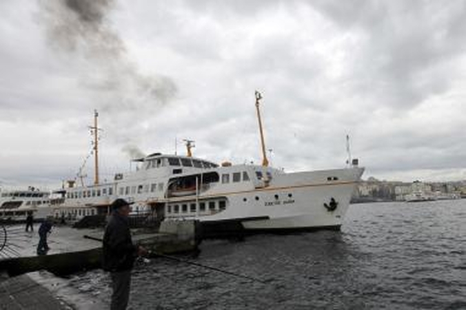 Turkija planuoja įrengti Bosforo sąsiaurį aplenksiantį kanalą