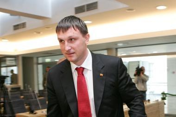 A.Sacharukas: neblaivus A.Valinskas naudojo psichologinį smurtą