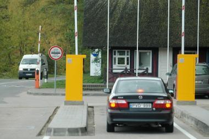 Įvažiavimo į Neringą lengvatos pažeidžia konkurenciją (papildyta)