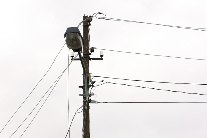 Be elektros pirmadienį dar likę apie 1 tūkst. vartotojų