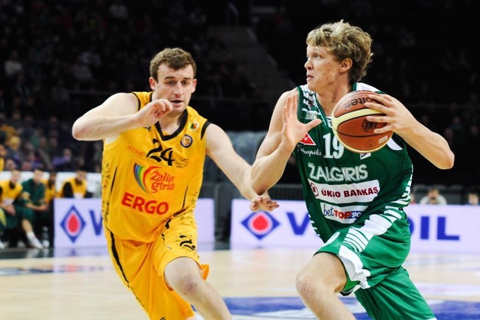 J.Plazos pagyros: M.Kuzminskas – itin kuklus, bet nepaprastai darbštus