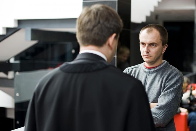 Verslininkas išteisintas dėl karinės technikos kontrabandos
