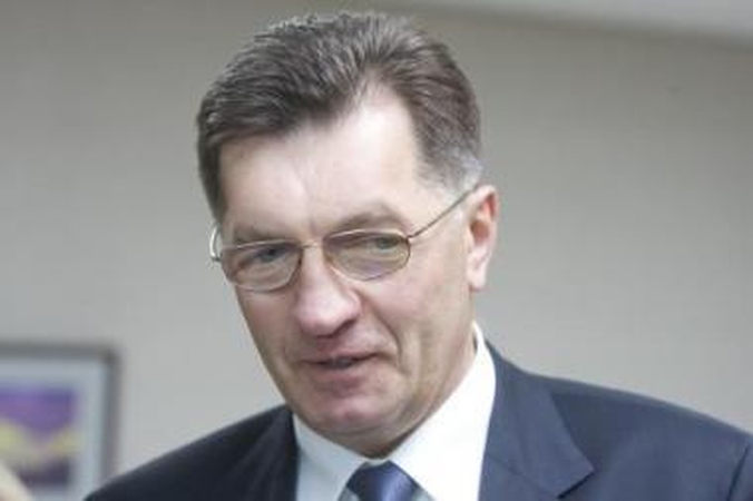 Pasisekė: A.Butkevičių viešai remia socialdemokratų patriarchas.